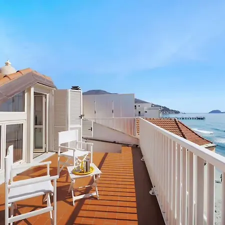 Sunflower Fronte Mare Appartement *